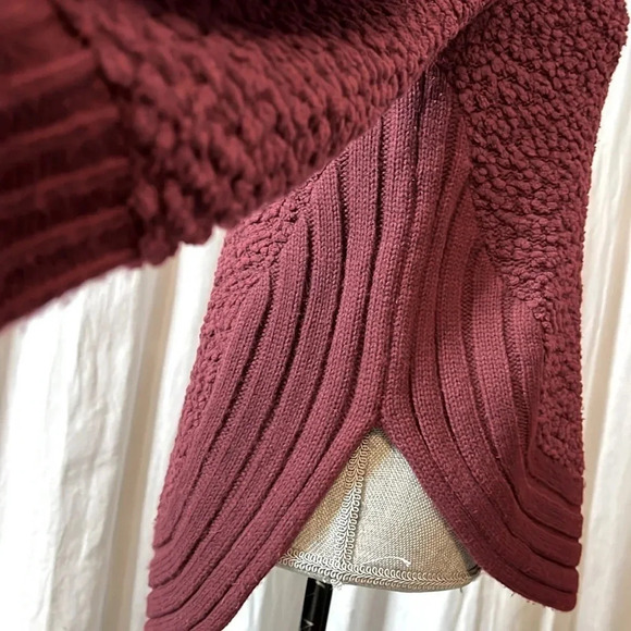 BLUSH Cotton Boucle Knit Sweater, Size S/M - Picture 4 of 10